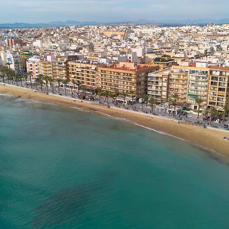Primera Linea Del Playa Del Cura, Torrevieja! דירה טורבייחה